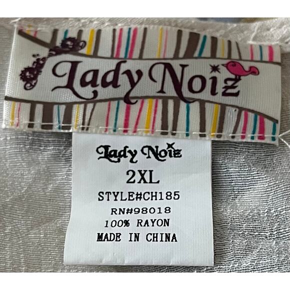 LADY NOIE 3/4 BELL SLV PULL-OVER CREW PART LACE BLOUSE, WOMENS, 2XL, CREAM/IVORY - Picture 9 of 10